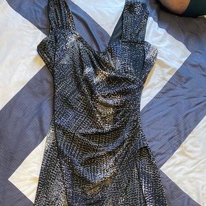 Le chateau dress. Perfect condition